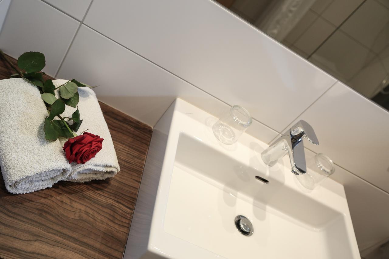 Appartments Am Esslgut Haus im Ennstal Ngoại thất bức ảnh