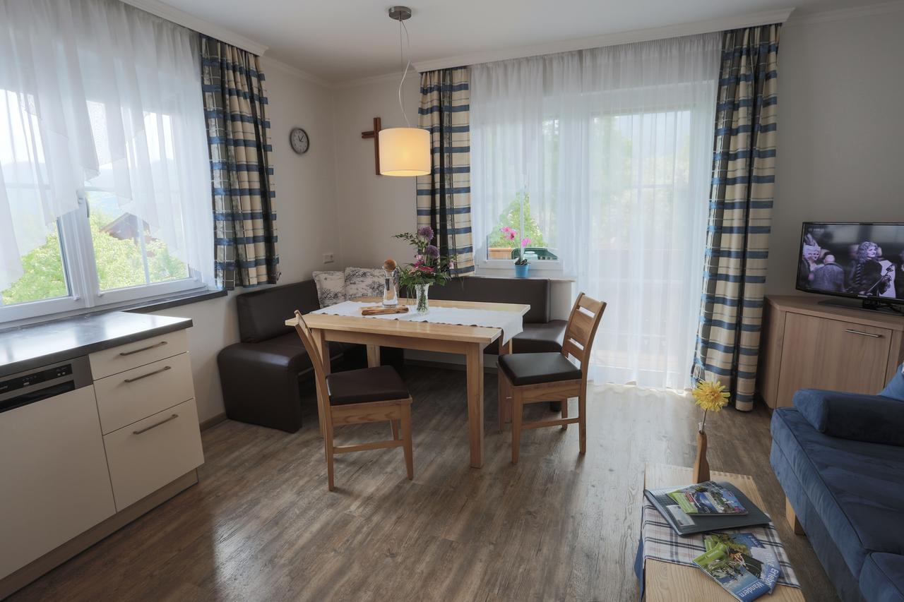 Appartments Am Esslgut Haus im Ennstal Ngoại thất bức ảnh